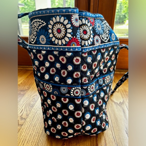 Vera Bradley Night Owl Extra Large Tote Bag With Pockets - Picture 2 of 5